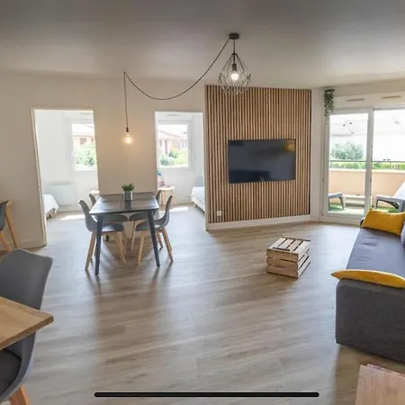 *t3*toulouse Purpan+parking+piscine Apartman Toulouse